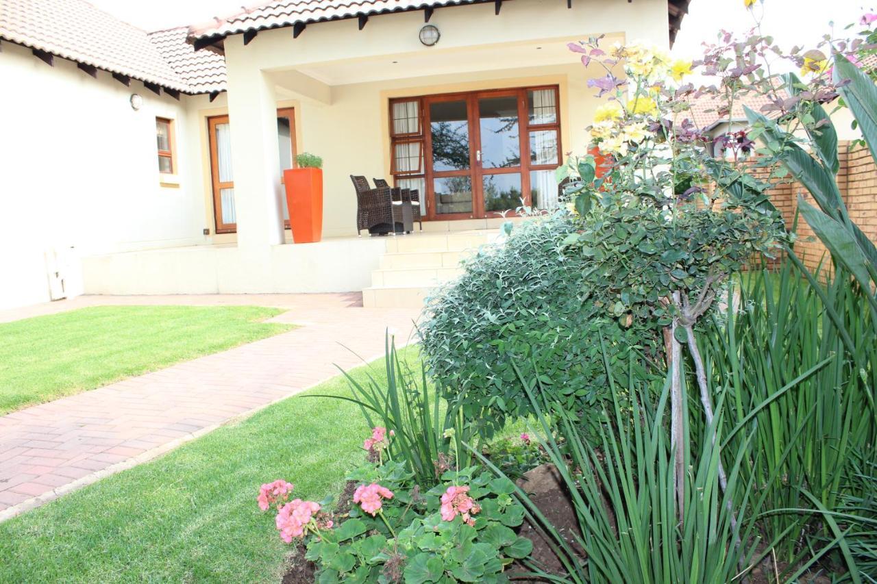 אידנווייל Topaz Cove Luxury Villas מראה חיצוני תמונה